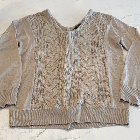 The Limited Beige Cable Knit V-Neck Sweater - Picture 3 of 7